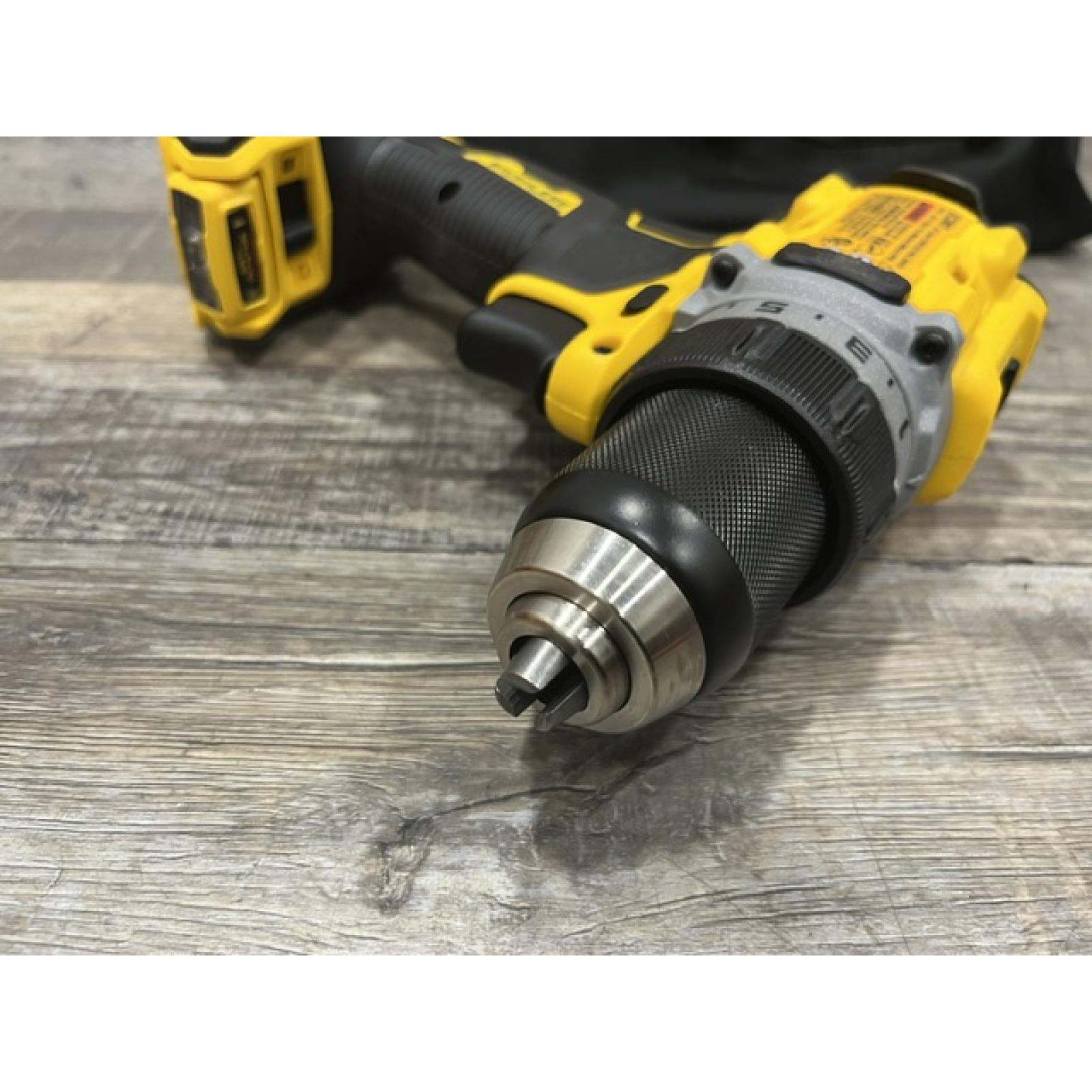 AS-IS DEWALT 20V MAX XR Lithium-Ion Brushless Cordless 1/2 in. Drill/Driver Kit