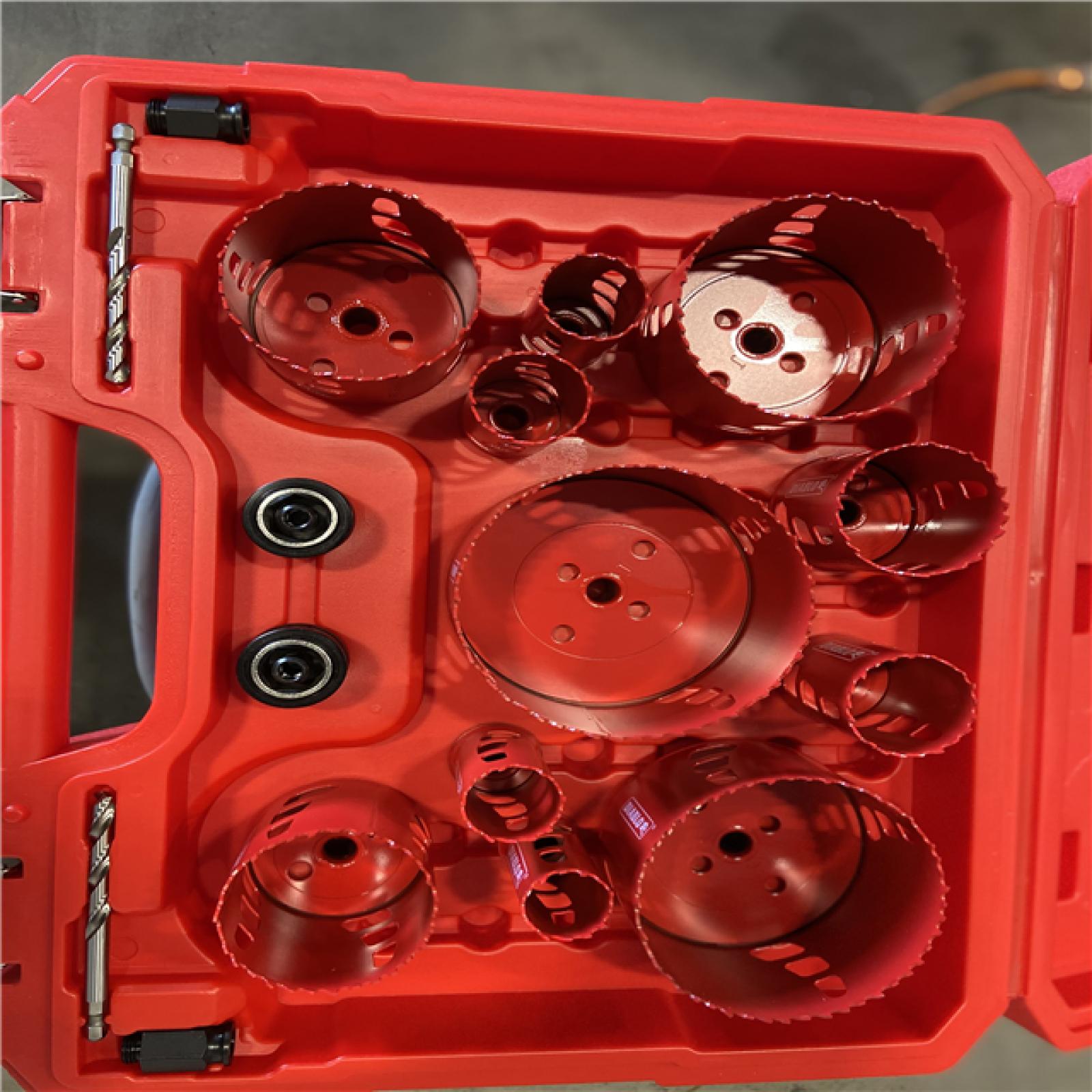 New! - Plumber's Bi-Metal Hole Saw Set (17-Piece)