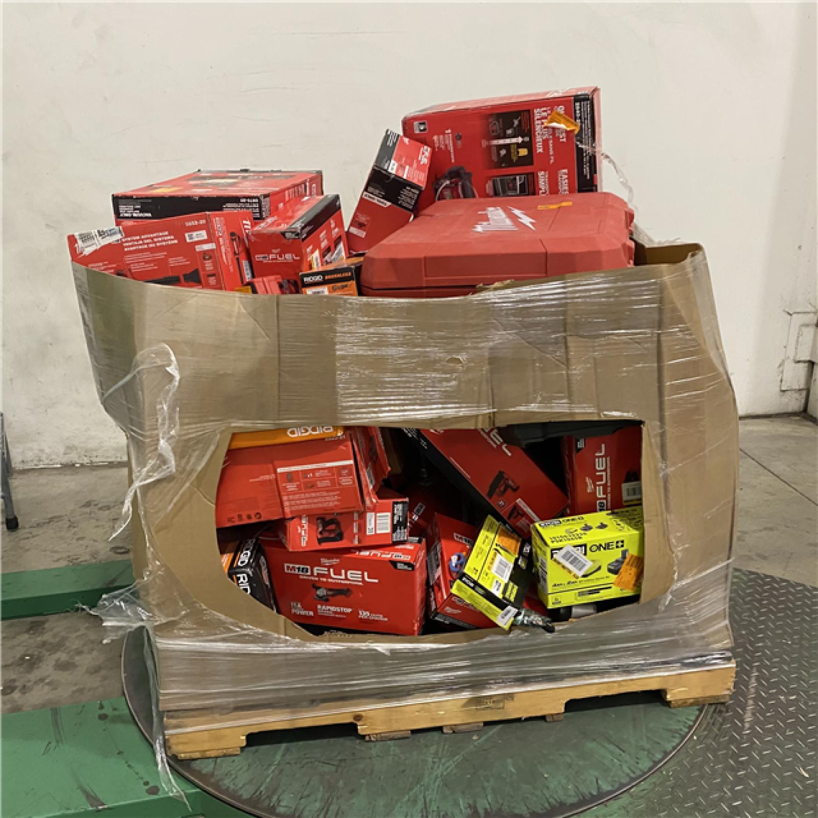 DALLAS LOCATION - AS-IS TOOL PALLET