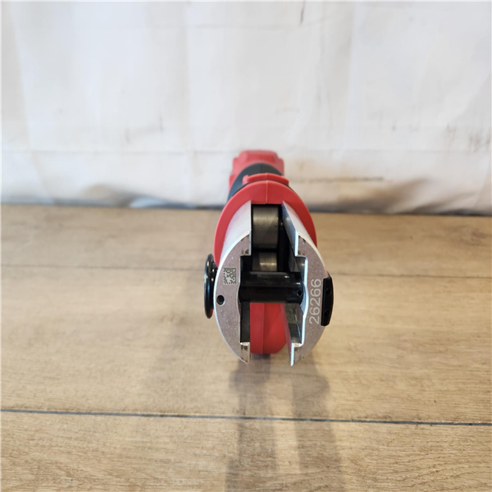 AS-IS- Milwaukee M18 Force Logic ONE KEY Press Tool 1/2-2 Kit