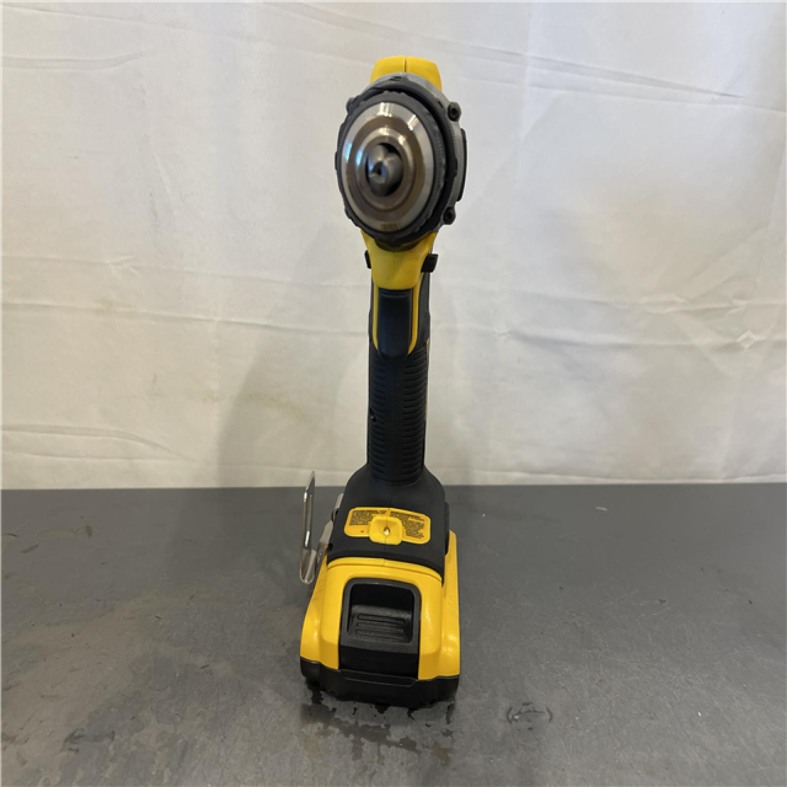 AS-IS - DEWALT ATOMIC 20-Volt Lithium-Ion Cordless Compact 1/2 in. Drill/Driver Kit
