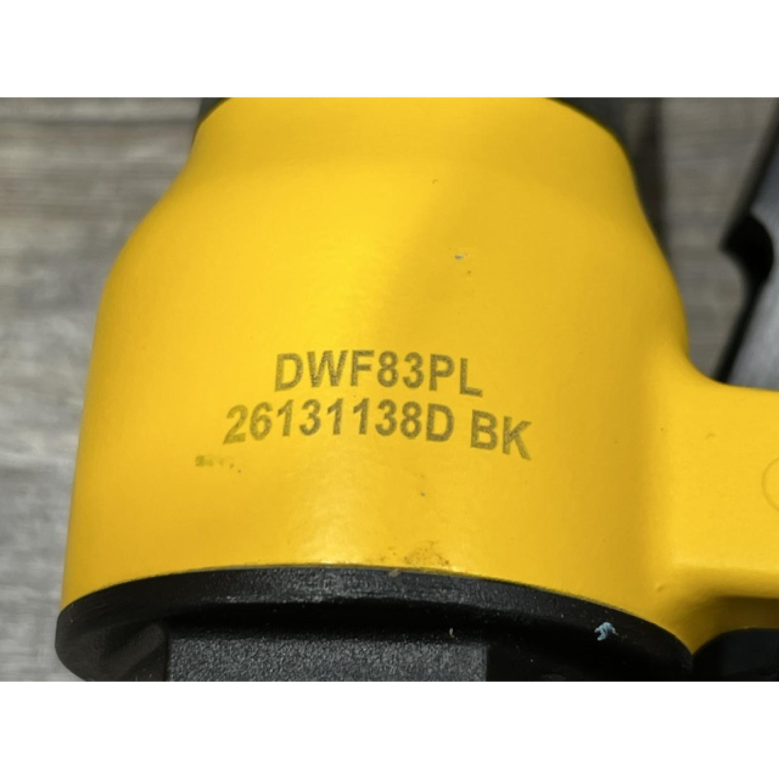 AS-IS DEWALT Pneumatic 21-Degree Collated Corded Framing Nailer