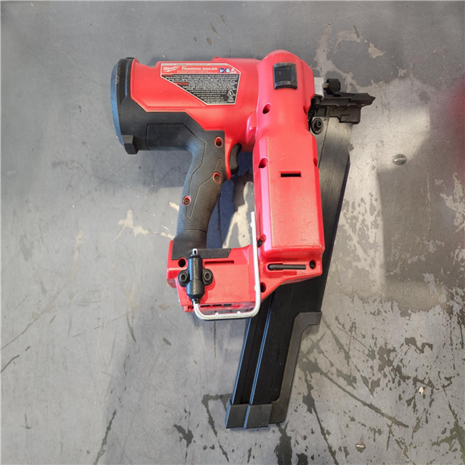 AS-IS- Milwaukee 2744-20 M18 FUEL 21-Degree Cordless Framing Nailer (Tool Only)