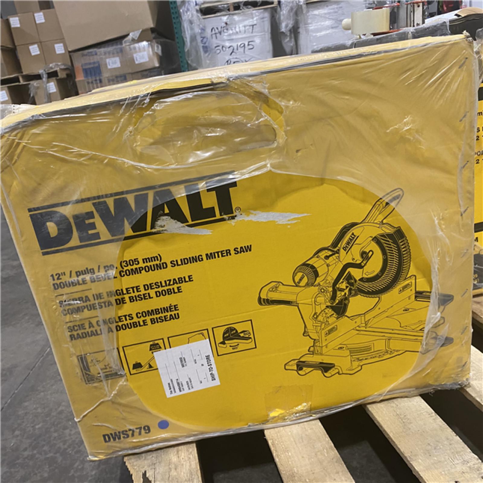 NEW- DeWalt 15 Amps 12 in. Corded Dual-Bevel Sliding Compound Miter Saw