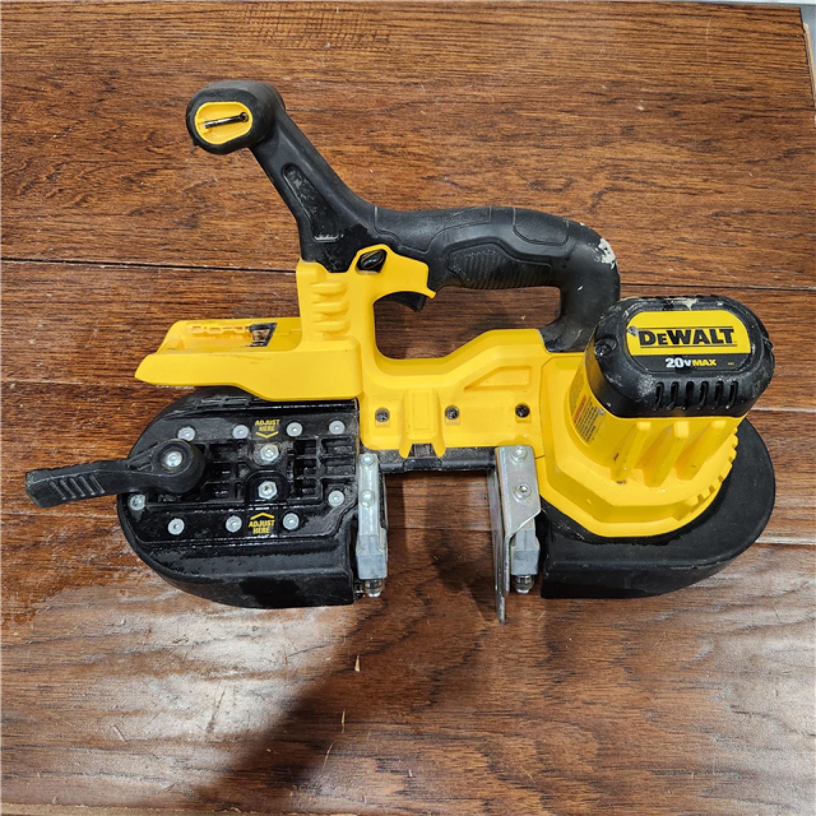 AS-IS DeWalt 20V MAX Cordless Lithium-Ion 15 in Band Saw (Tool Only)