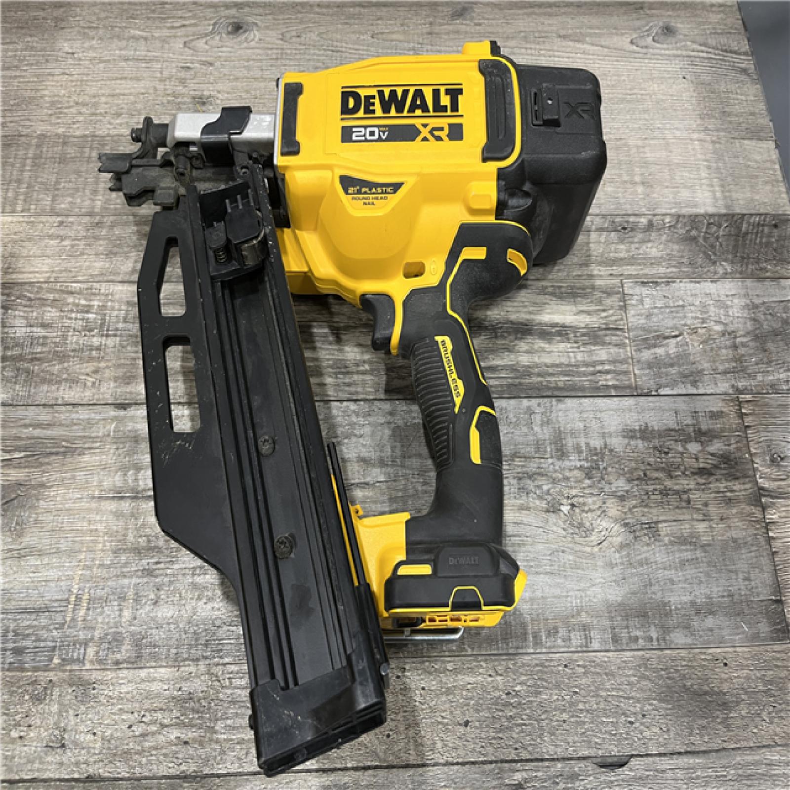 AS-IS DEWALT 20-Volt 21° Cordless Framing Nailer (Tool-Only)