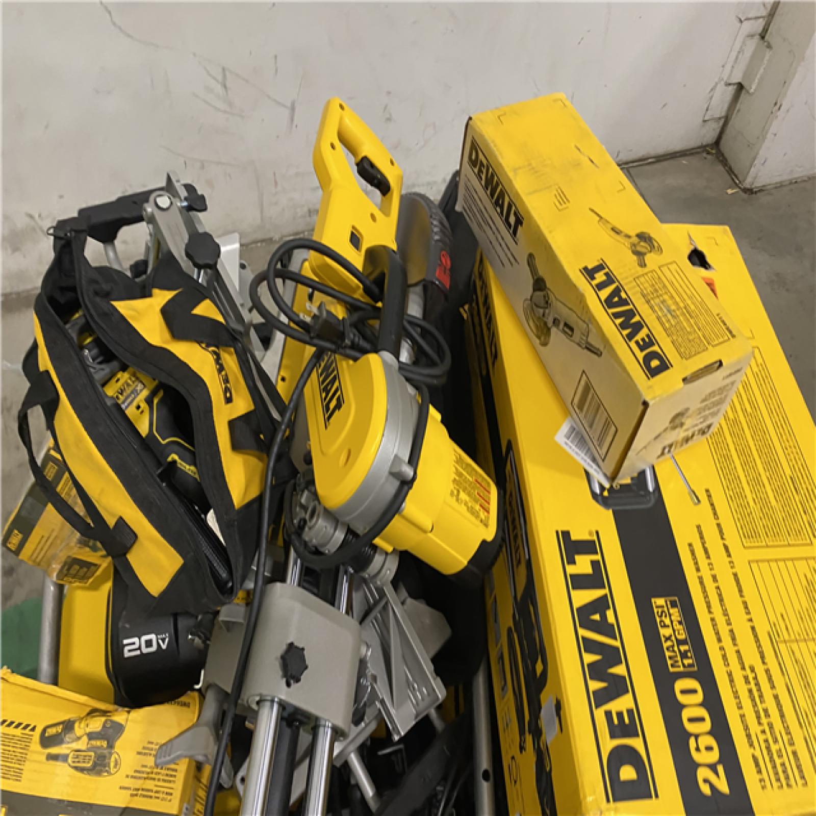 Dallas Location - As-Is DEWALT Tool Pallet
