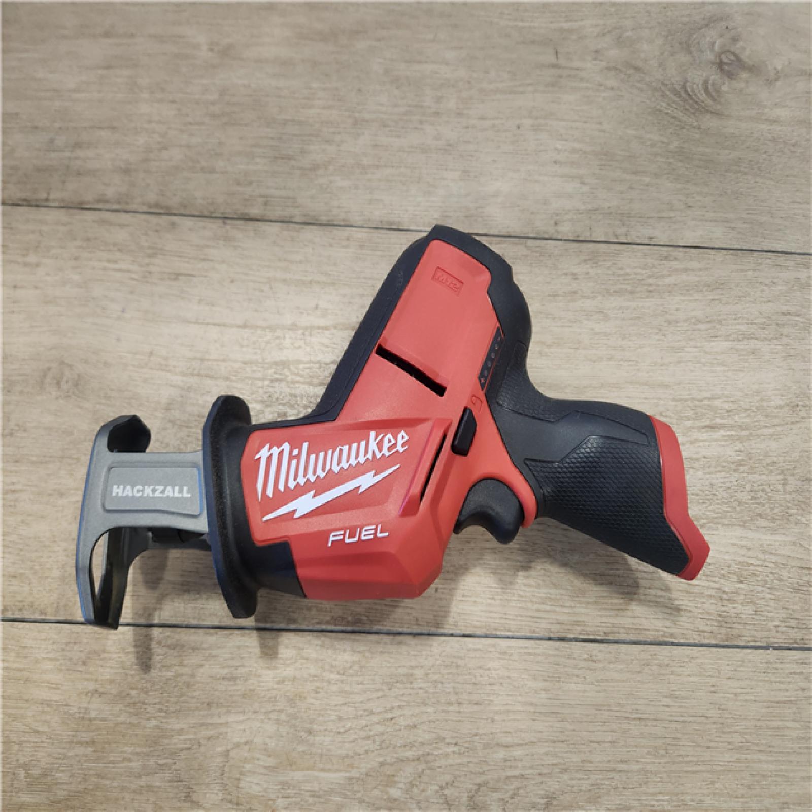 AS-IS- Milwaukee Cordless HACKZALL Reciprocating Saw Kit