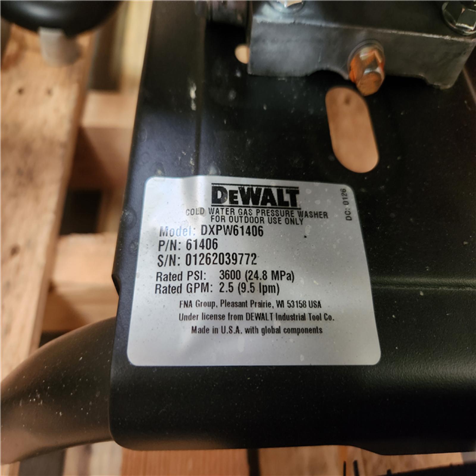 Phoenix DEWALT 3600 PSI 2.5 GPM Gas Pressure Washer with Honda GX200 Engine  Heavy-Duty Commercial Cold Water Power Cleaner