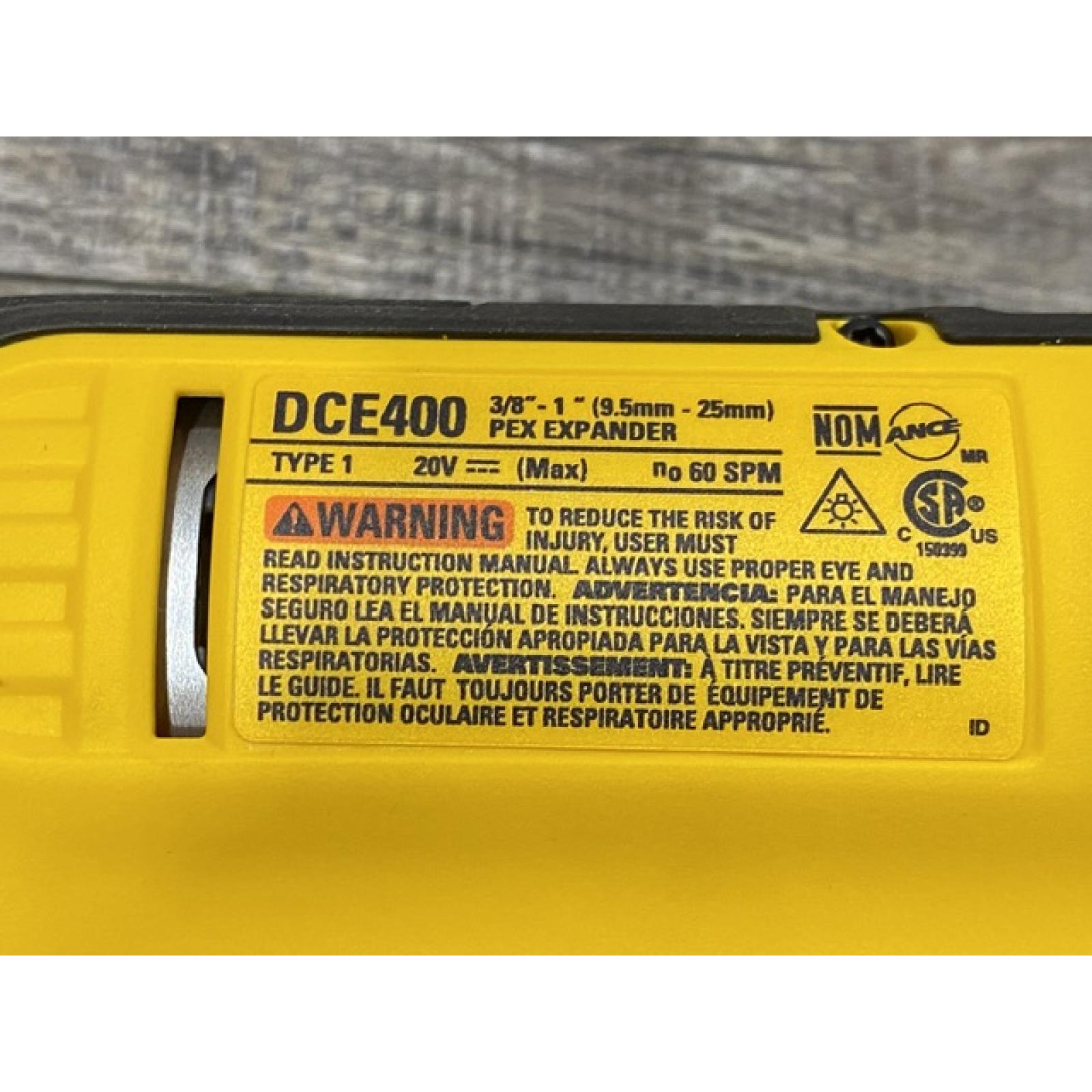 AS-IS DEWALT 20V MAX Cordless 1 in. PEX Expansion Tool  PEX Expander Grease and Case