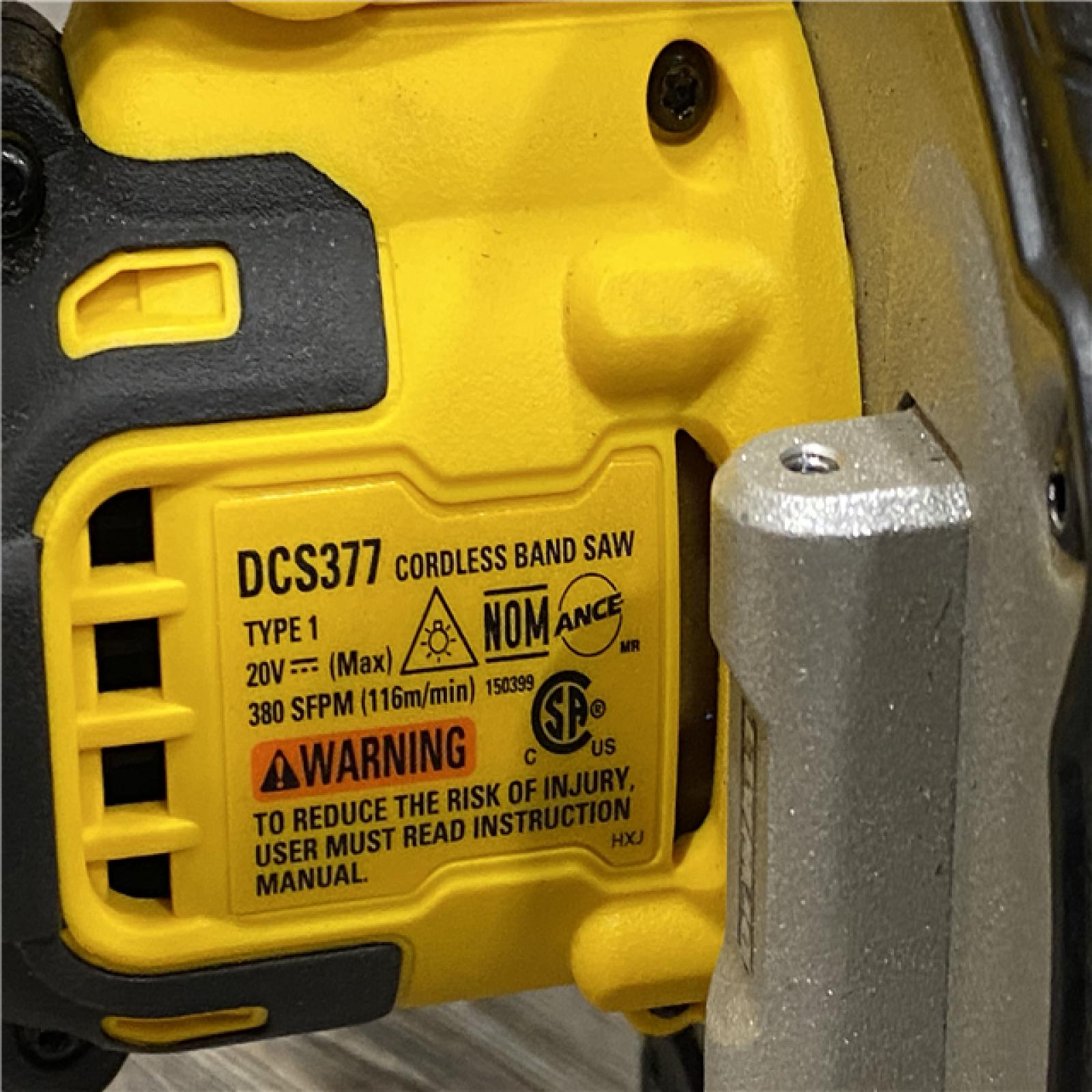 AS-IS DEWALT ATOMIC 20V MAX Cordless Brushless Compact 1-3/4 in. Bandsaw (Tool Only)