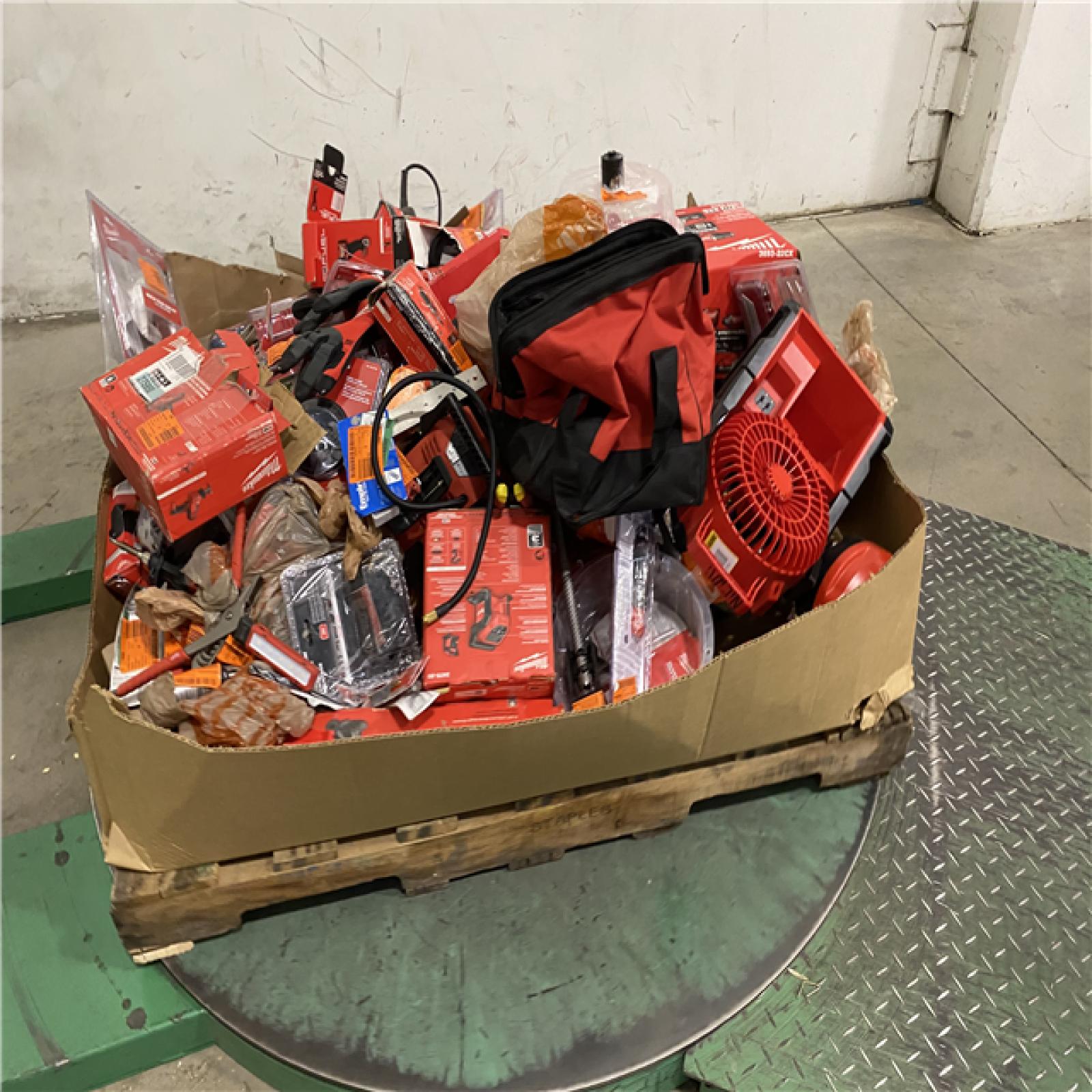 Dallas Location - As-Is Tool Pallet