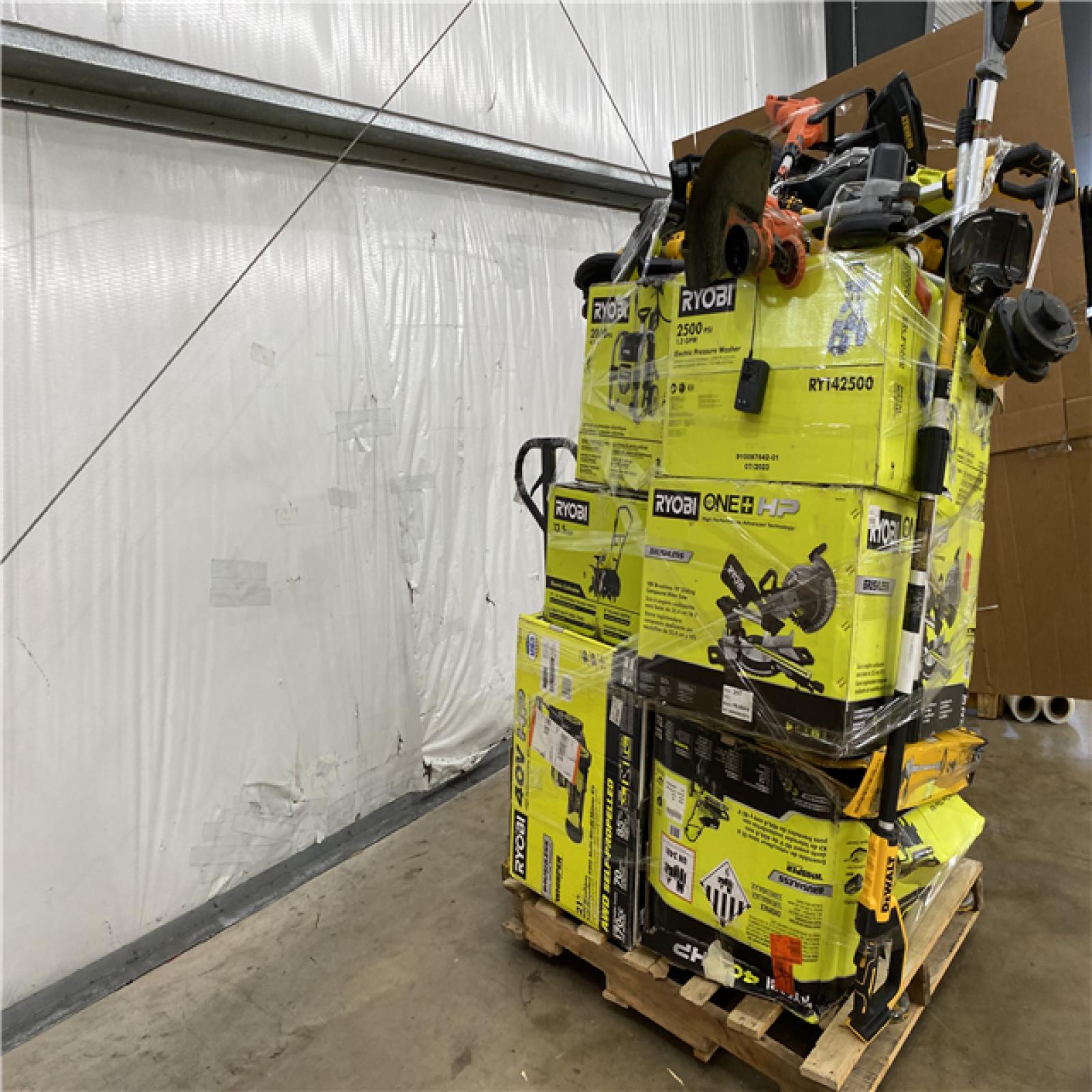 Houston Location AS IS - Tool Pallet