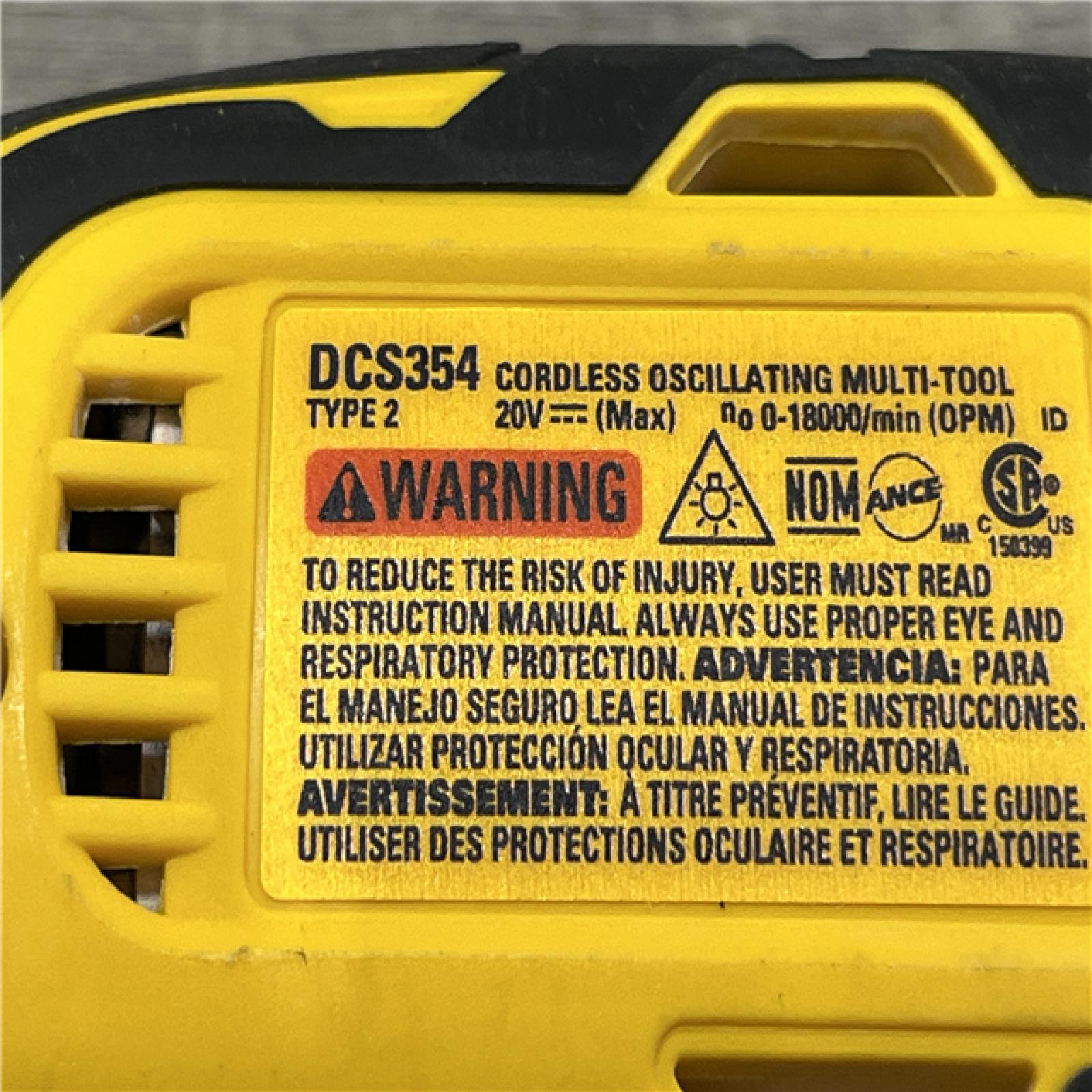 AS-IS DEWALT ATOMIC 20V MAX Cordless Brushless Oscillating Multi Tool Kit
