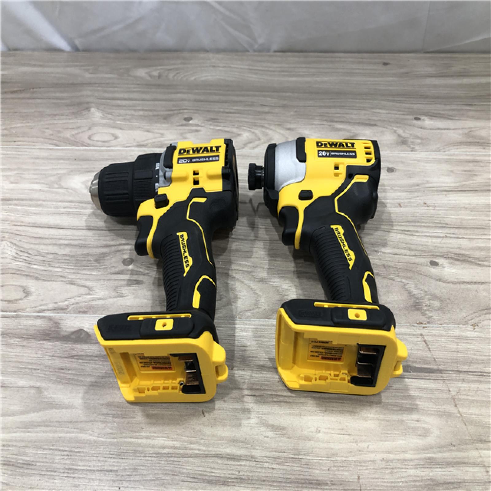 AS-IS DEWALT ATOMIC 20-Volt MAX Lithium-Ion Cordless Combo Kit