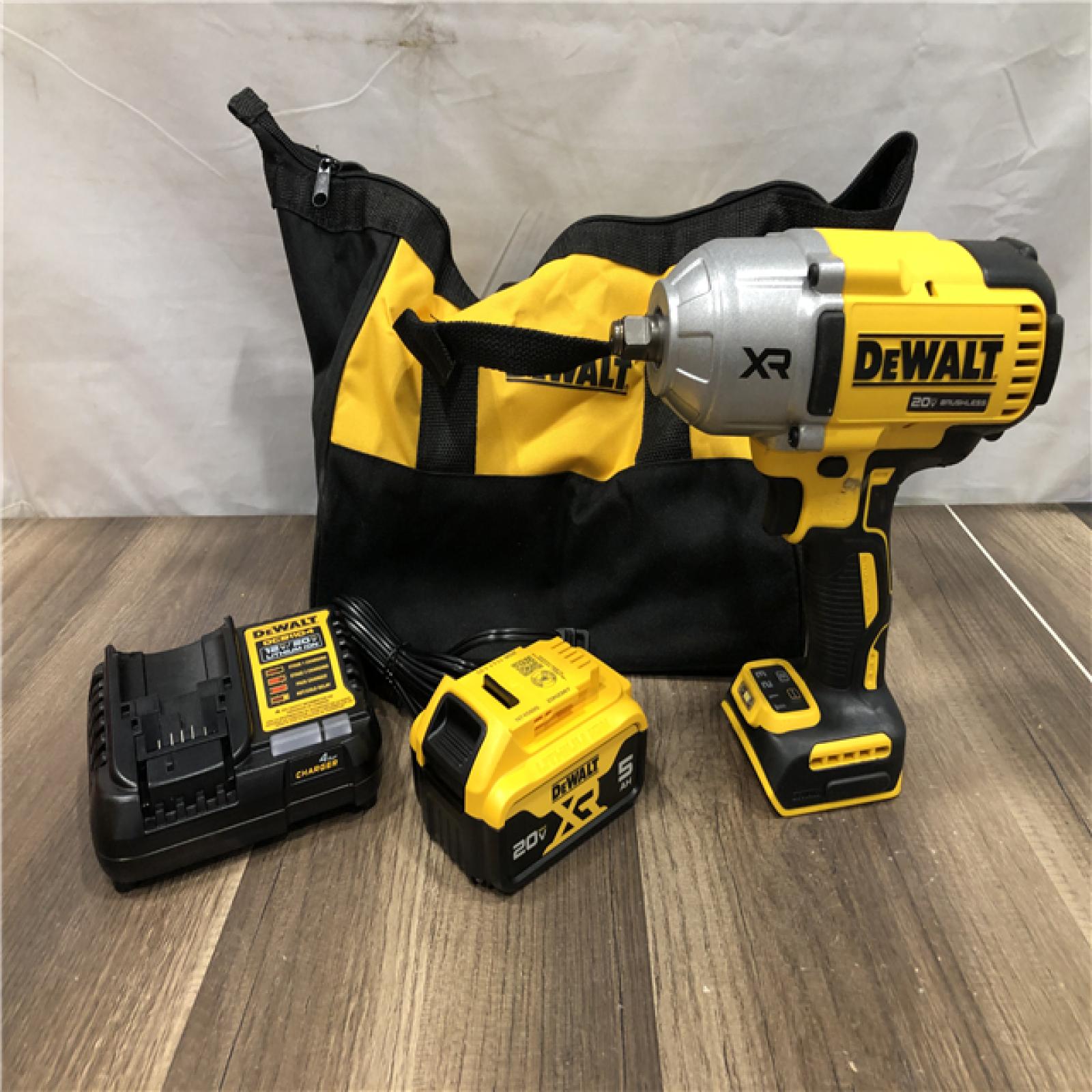 AS-IS DEWALT 20V MAX Lithium-Ion Cordless 1/2 in. Impact Wrench Kit