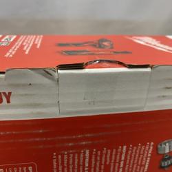 NEW - Milwaukee 12V Lithium-Ion Cordless 3/8 in. Ratchet and Screwdriver (2-Tool) Combo Kit