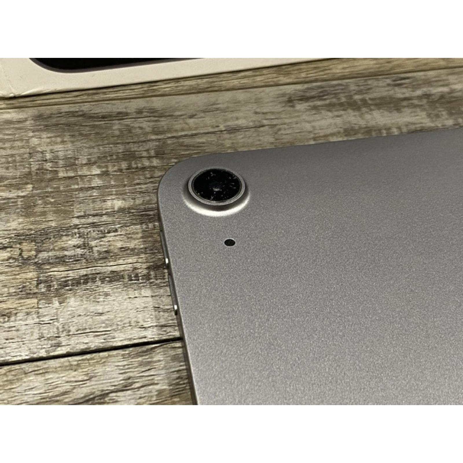 AS-IS Apple iPad Air 13-inch: Built for Apple Intelligence 512GB