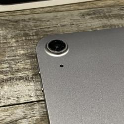 AS-IS Apple iPad Air 13-inch: Built for Apple Intelligence 512GB