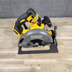 HOUSTON LOCATION - AS-IS DeWALT Flexvolt Max 7-1/4  60V Brushless Circular Saw DCS578B (Bare Tool)
