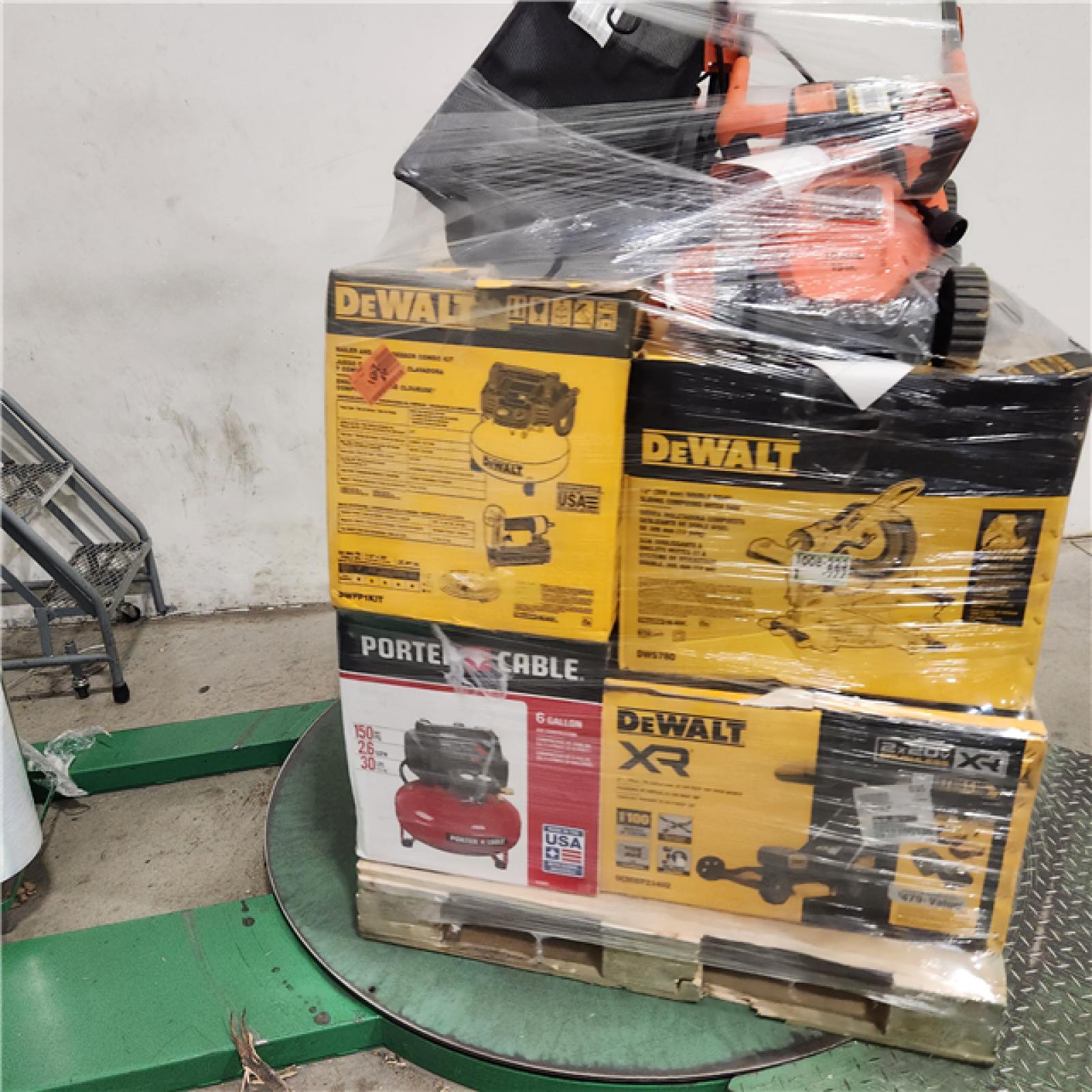 Dallas Location - As-Is DEWALT Tool Pallet