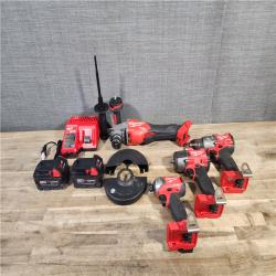 HOUSTON LOCATION - AS-IS MILWAUKEE 4 TOOL COMBO KIT W/ (2) BATTERY & CHARGER