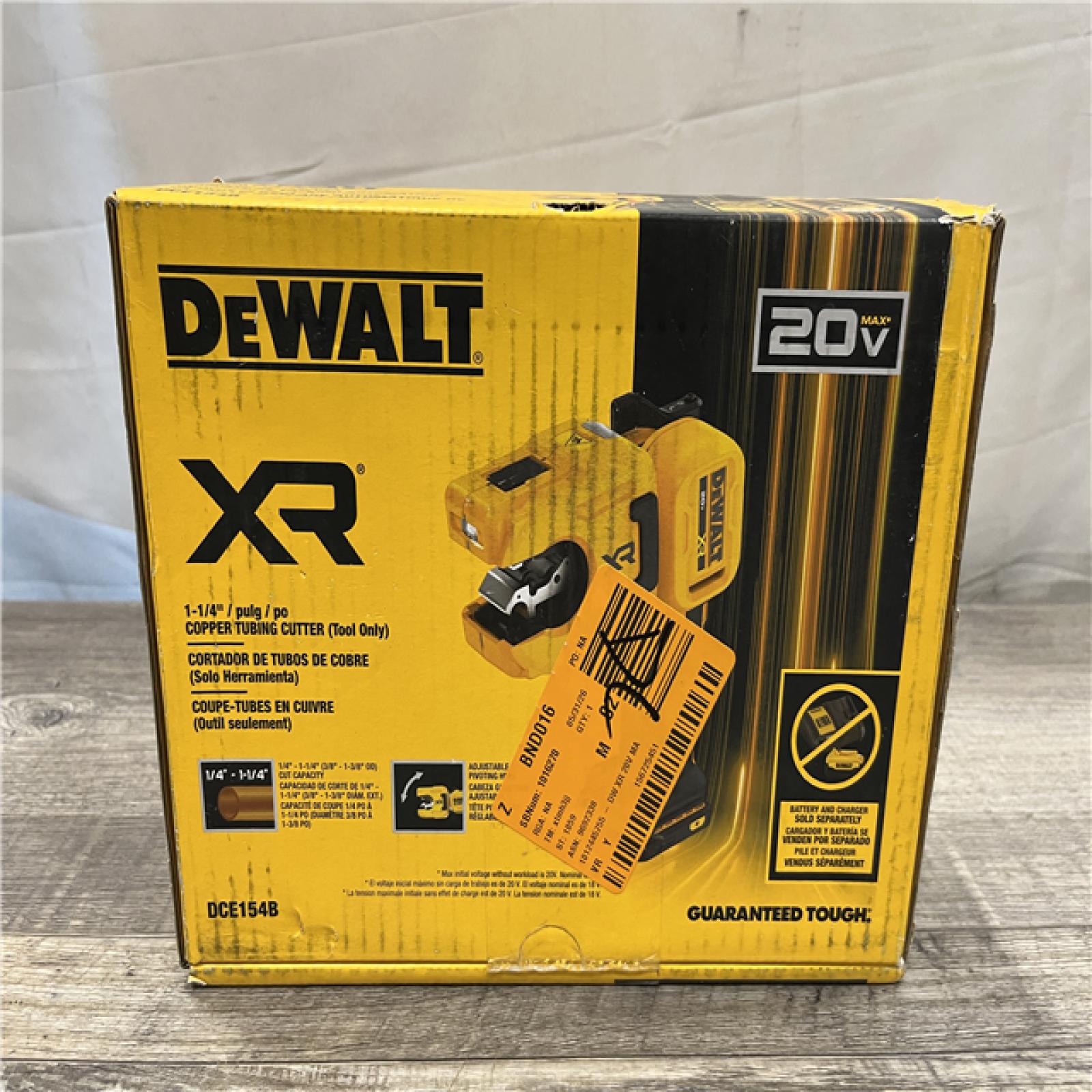 NEW - DEWALT 20-Volt MAX XR Copper Cutter (Tool Only)