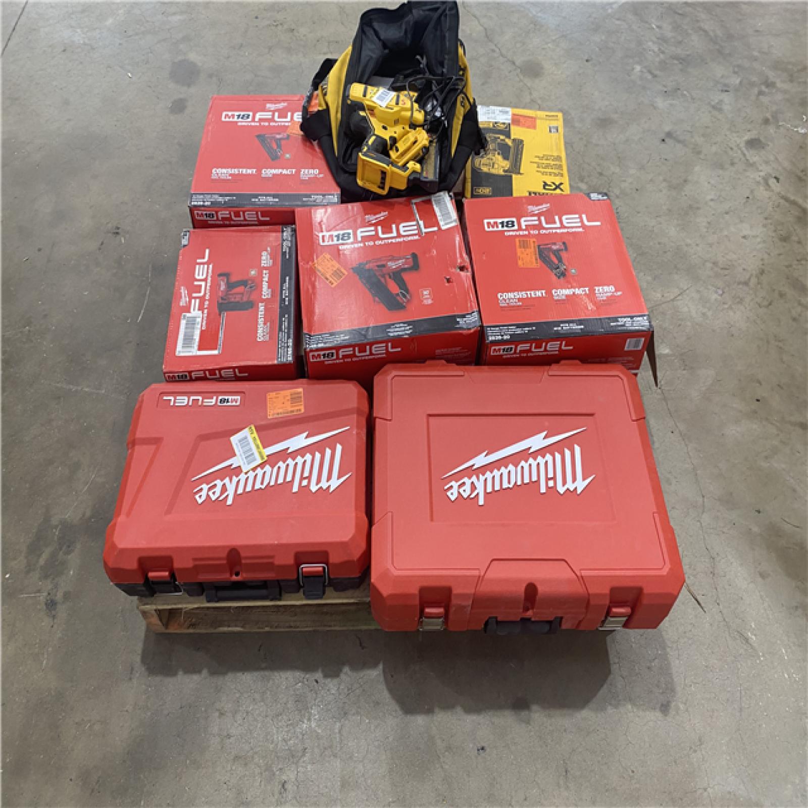Houston Location AS IS - Tool Pallet