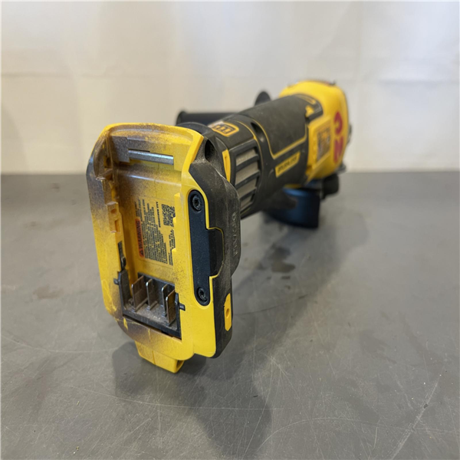 AS-IS - DeWalt 20V XR Cordless 4-1/2. in. to 5 in. Variable Speed Angle Grinder (Tool Only)