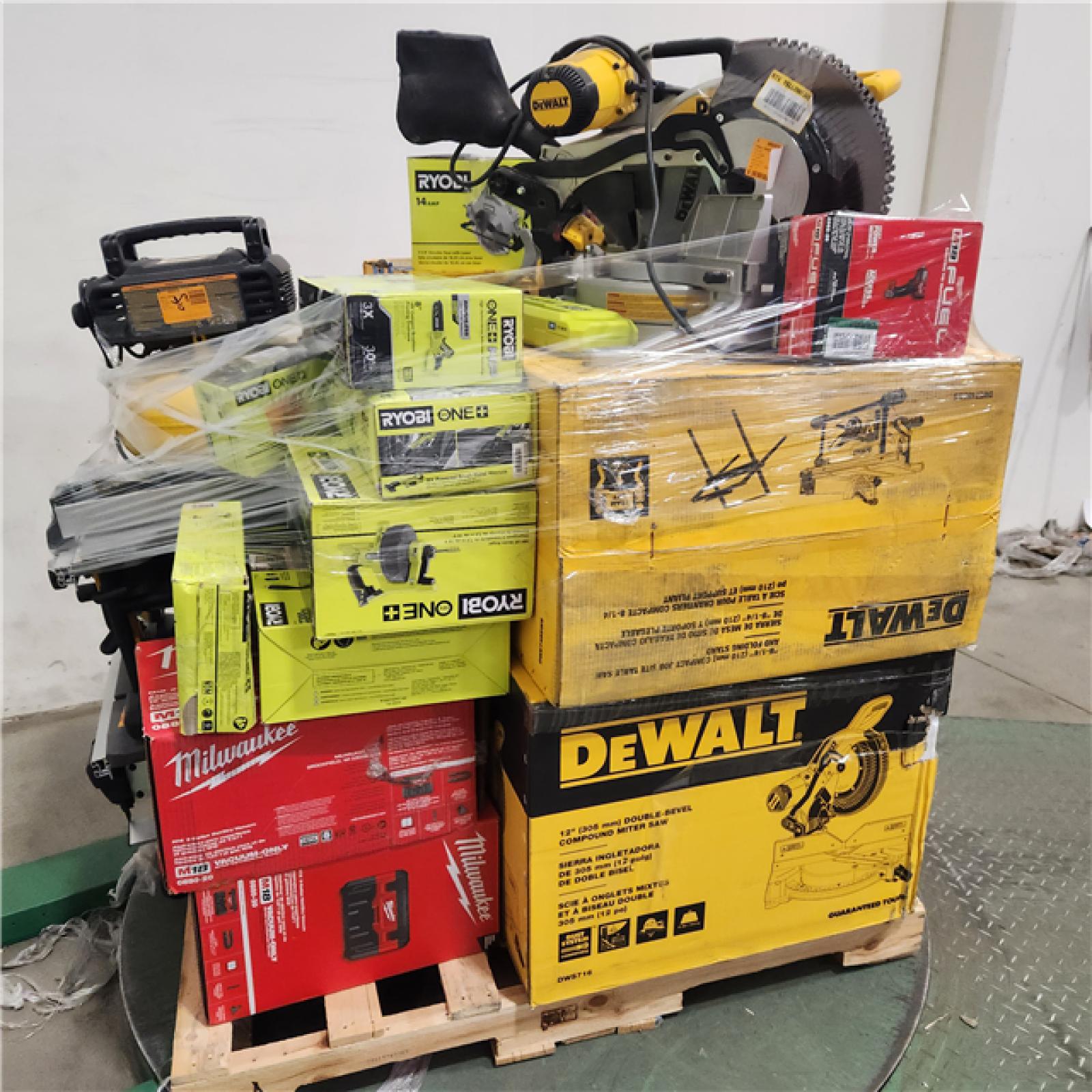 Dallas Location - As-Is Tool Pallet