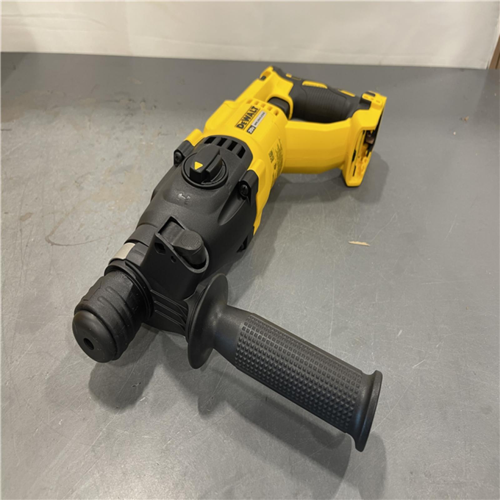 AS-IS - DeWalt 20V MAX Cordless Brushless 1 in. SDS Plus D-Handle Concrete and Masonry Rotary Hammer