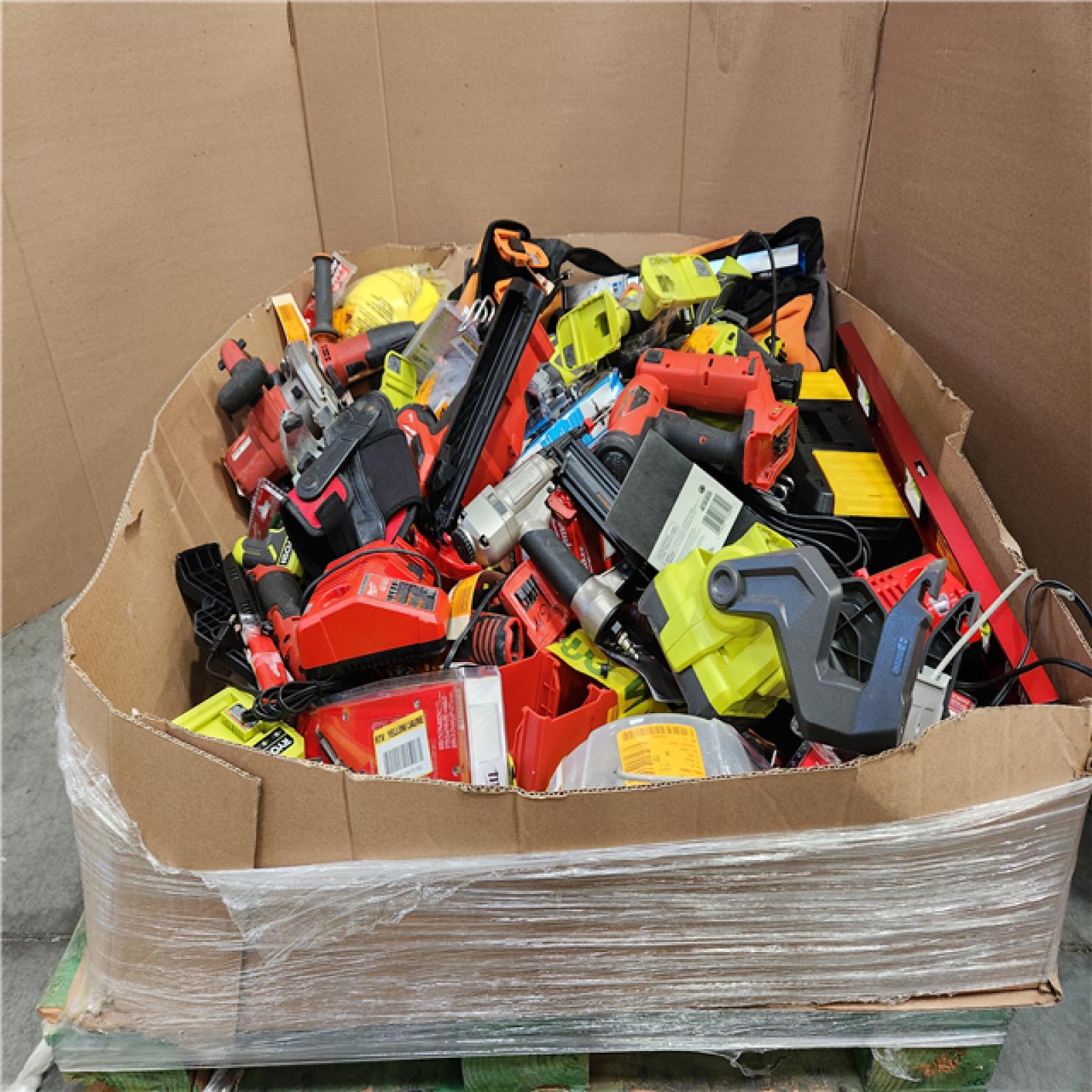 CALIFORNIA AS-IS  TOOL PALLET