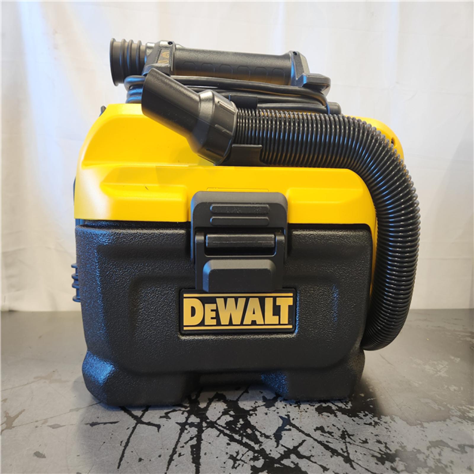 AS-IS- Dewalt 2-gal. Max Cordless/Corded Wet/Dry Vacuum