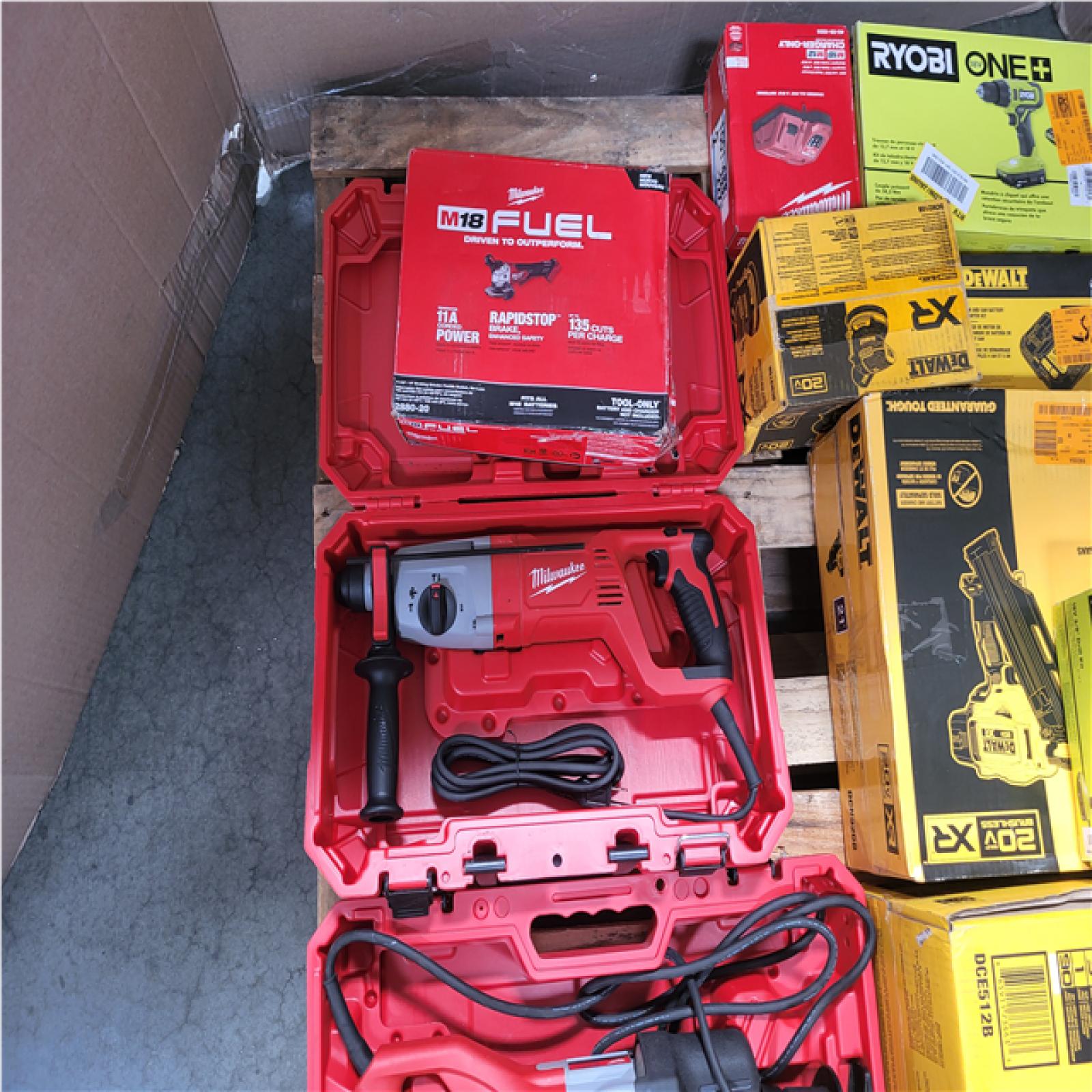 CALIFORNIA AS-IS TOOL PALLET