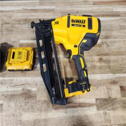 HOUSTON LOCATION - AS - IS DEWALT 20V MAX XR 16-Gauge Electric Cordless Angled Finishing Nailer Kit