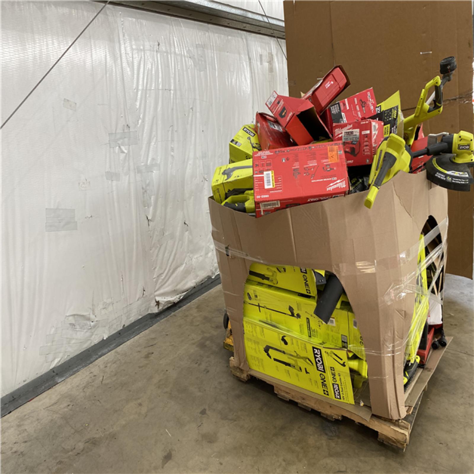 Houston Location AS IS - Tool Pallet