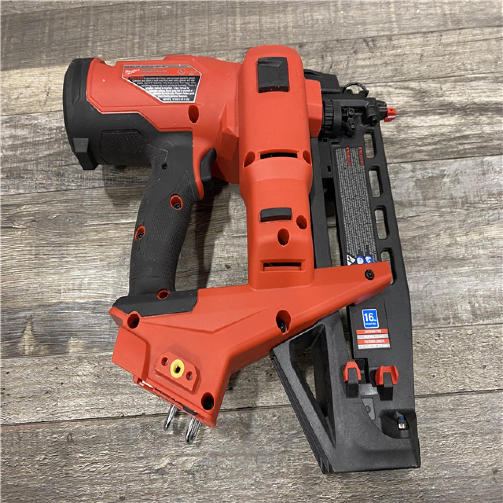 AS-IS Milwaukee FUEL 18-Volt Lithium-Ion Brushless Cordless Gen ll 16-Gauge Straight Finish Nailer (Tool Only)