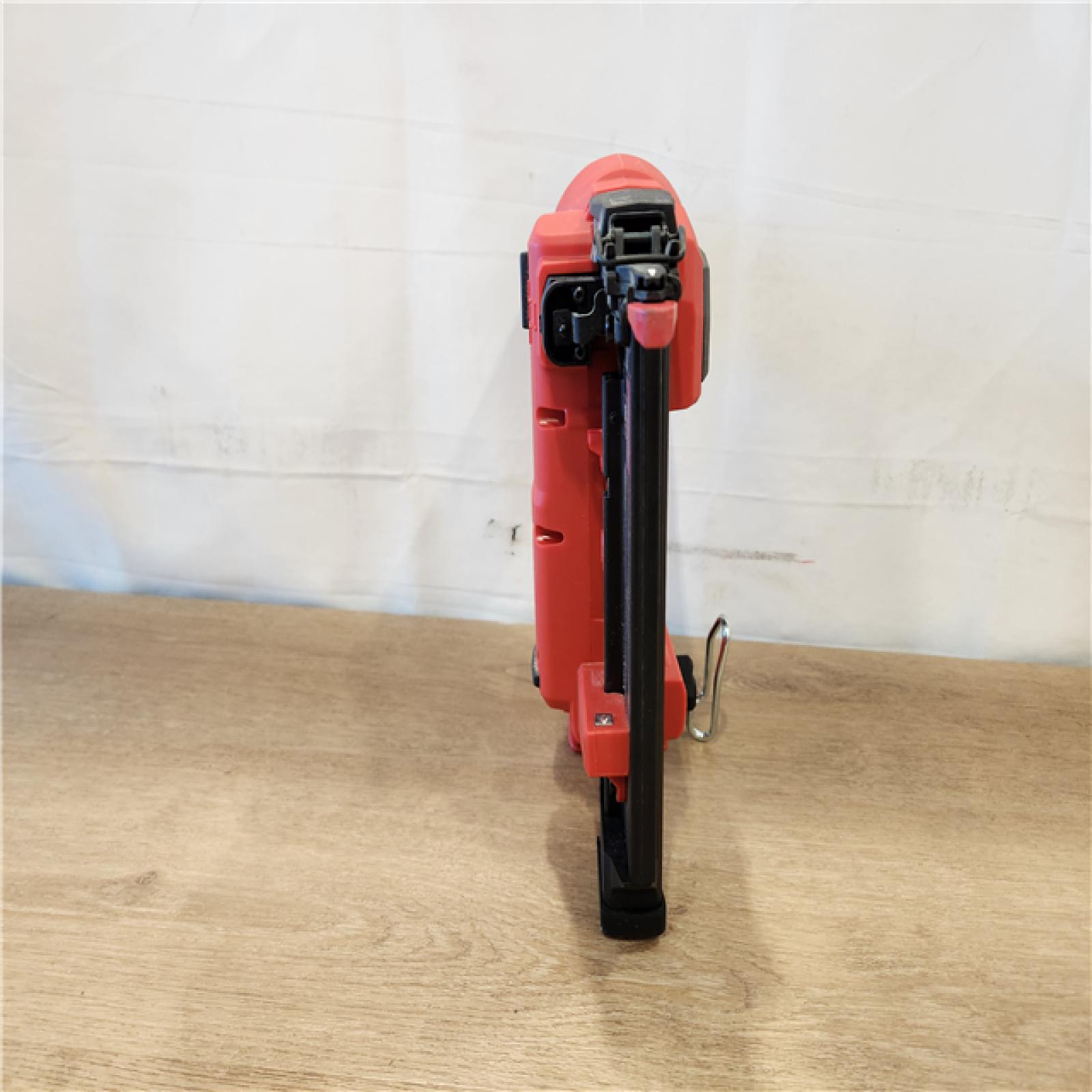 Milwaukee  FUEL 18-Volt Lithium-Ion Brushless Cordless Gen II 18-Gauge Brad Nailer (Tool-Only)