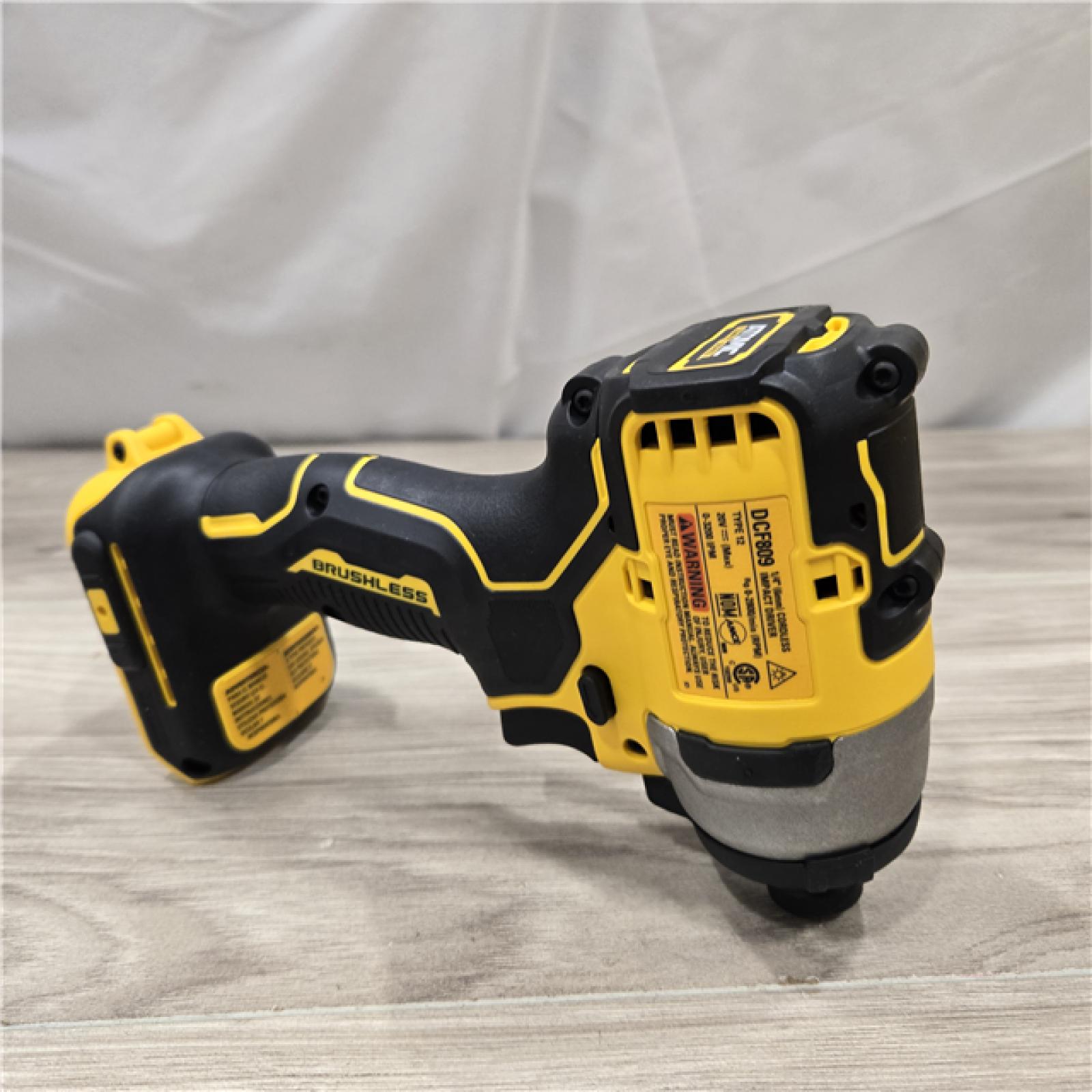 AS-IS DeWalt 20V MAX ATOMIC Cordless 4-Tool Combo Kit