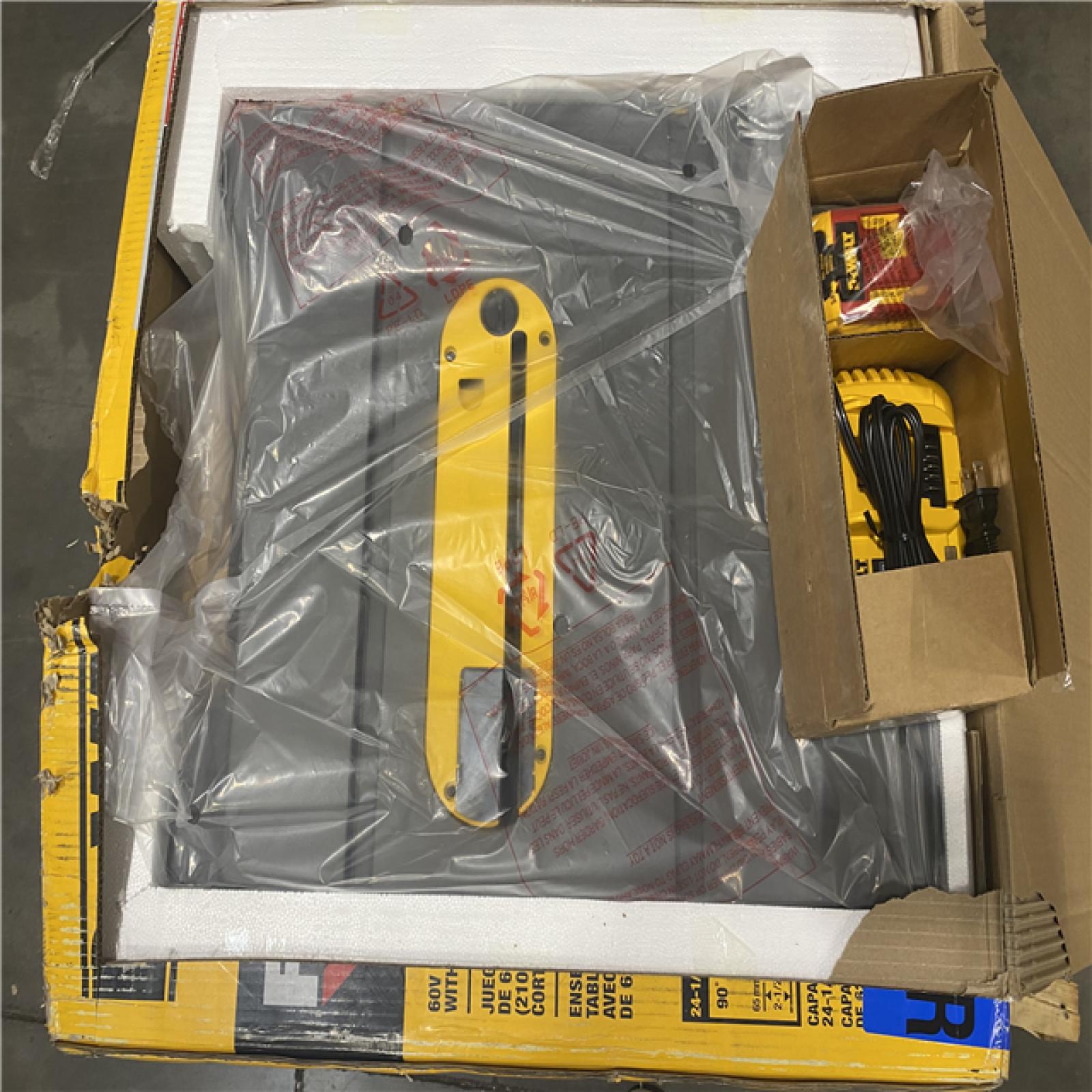 AS-IS- DEWALT FLEXVOLT 60-Volt MAX Lithium-Ion Cordless Brushless 8-1/4 in. Table Saw Kit with Battery 6Ah and Charger