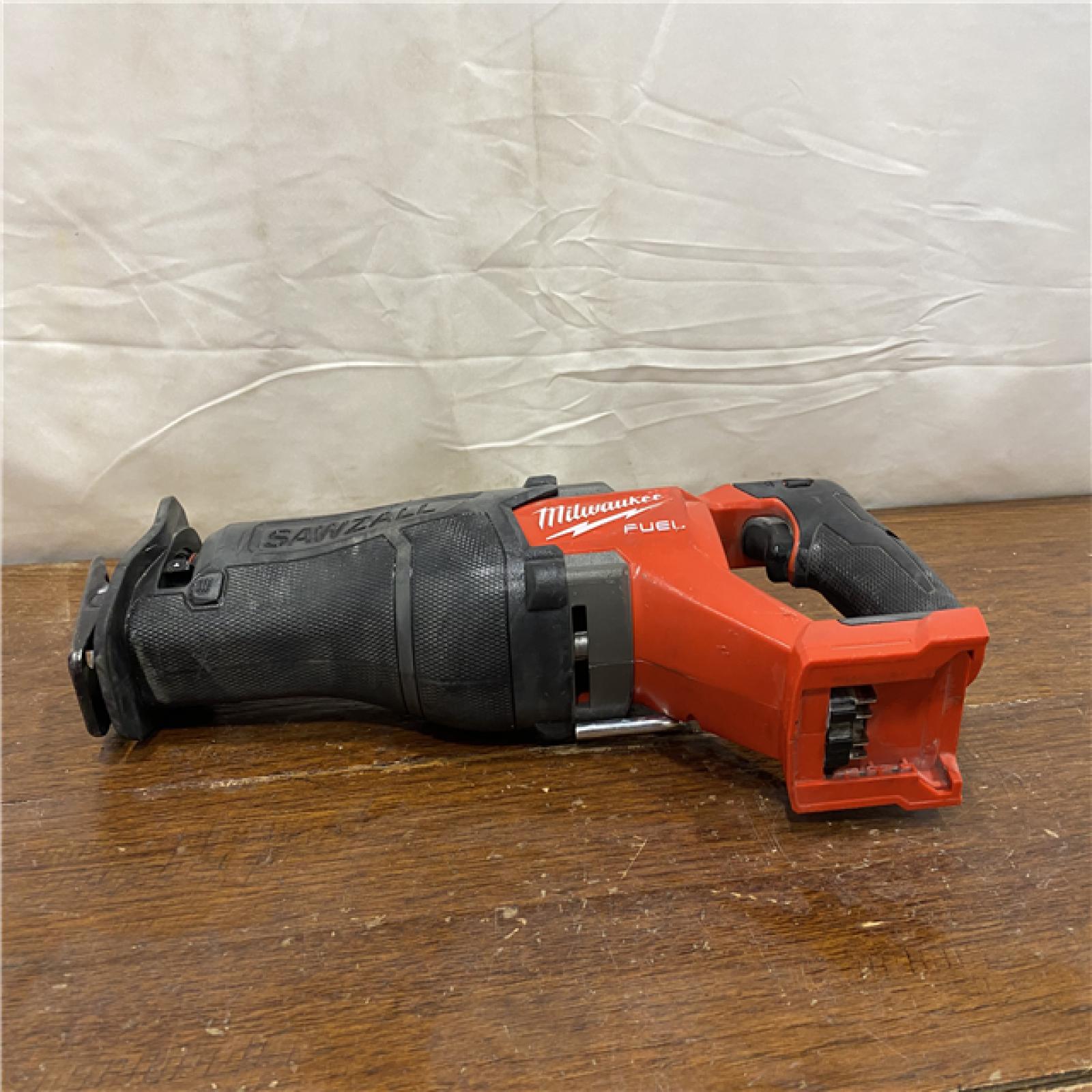 AS-IS Milwaukee M18 18V Fuel Sawzall 1-1/4  Reciprocating Saw Cordless Lithium-Ion Brushless 2821-20