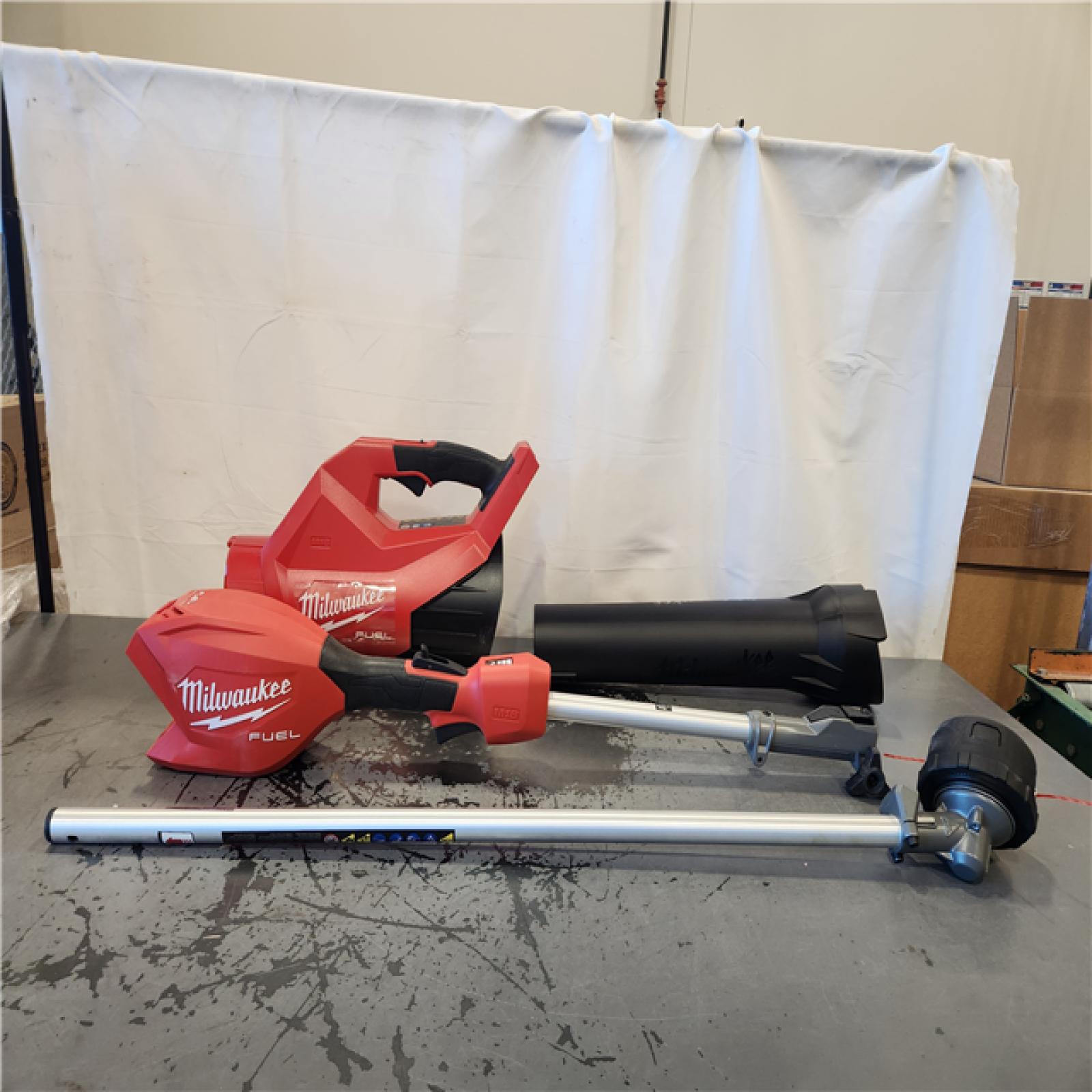 AS-IS- Milwaukee M18 FUEL String Trimmer/Blower Combo Kit