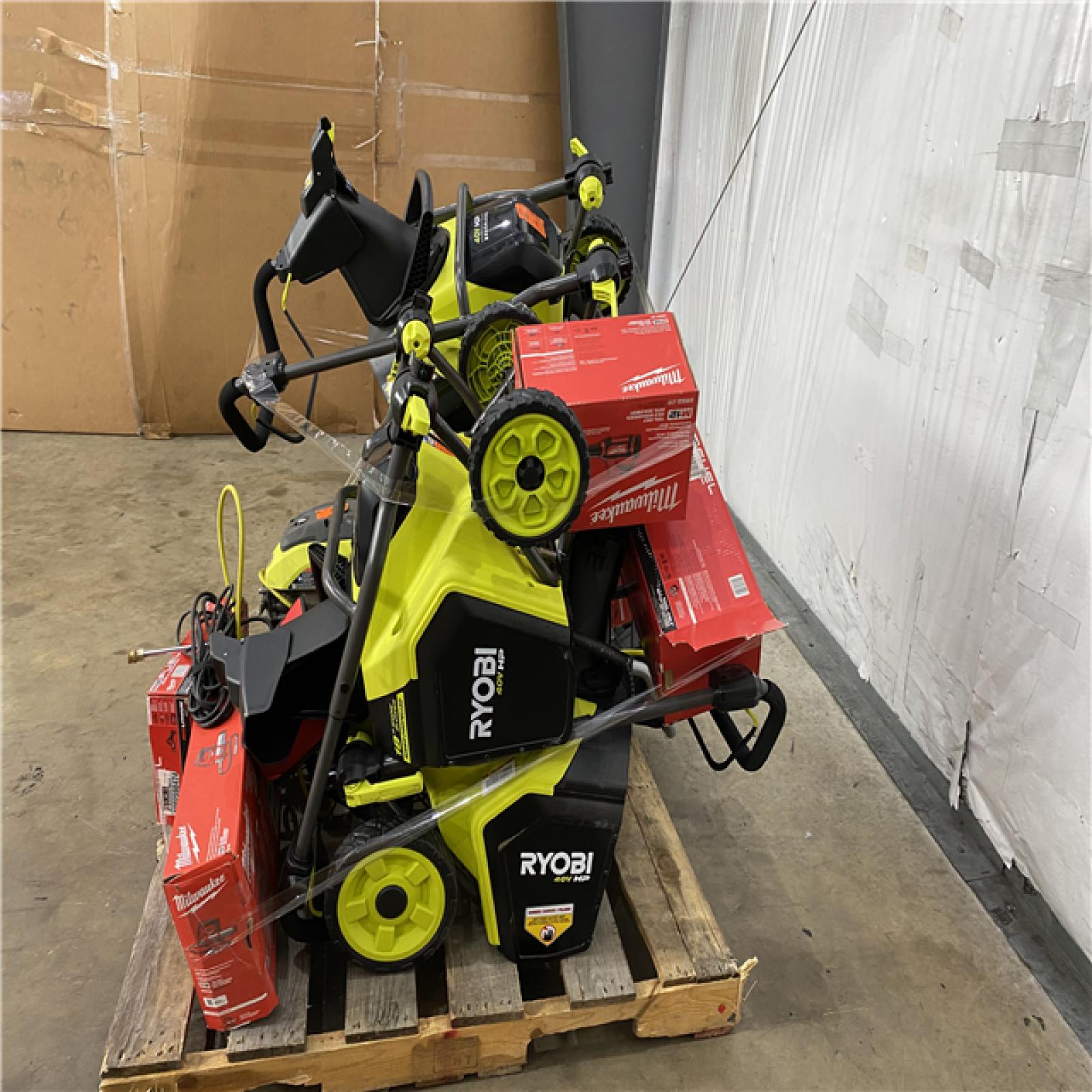 Houston Location AS IS - Tool Pallet