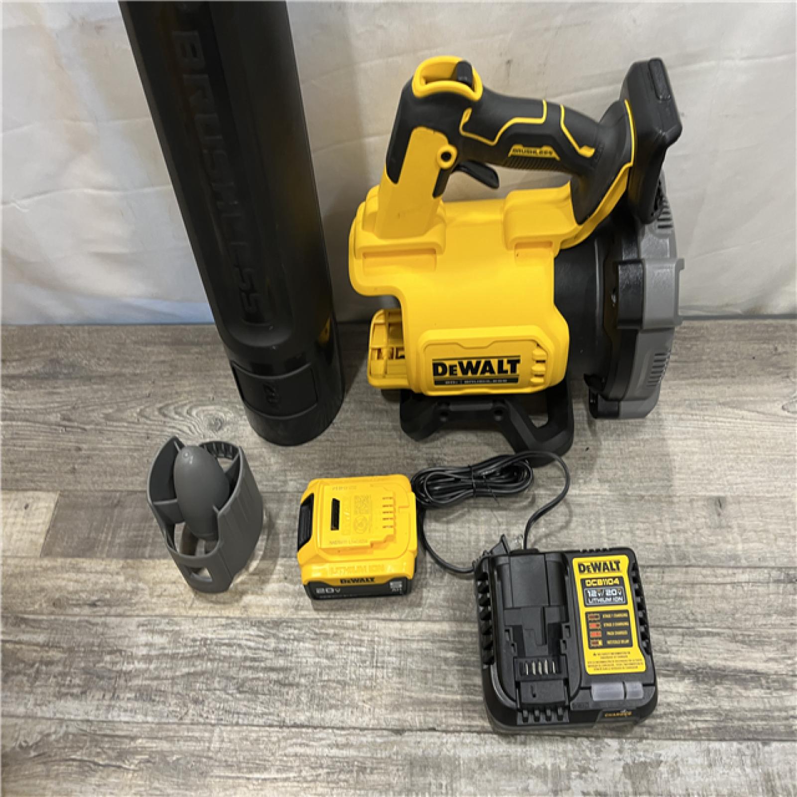 AS-IS DEWALT 20V MAX* XR Brushless Cordless Handheld Blower Kit