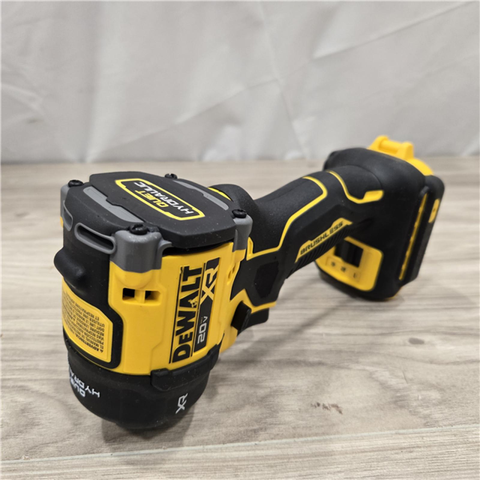 AS-IS DEWALT 20V MAX* XR Cordless 1/4 Quiet Hydraulic Impact Driver (Tool-Only)