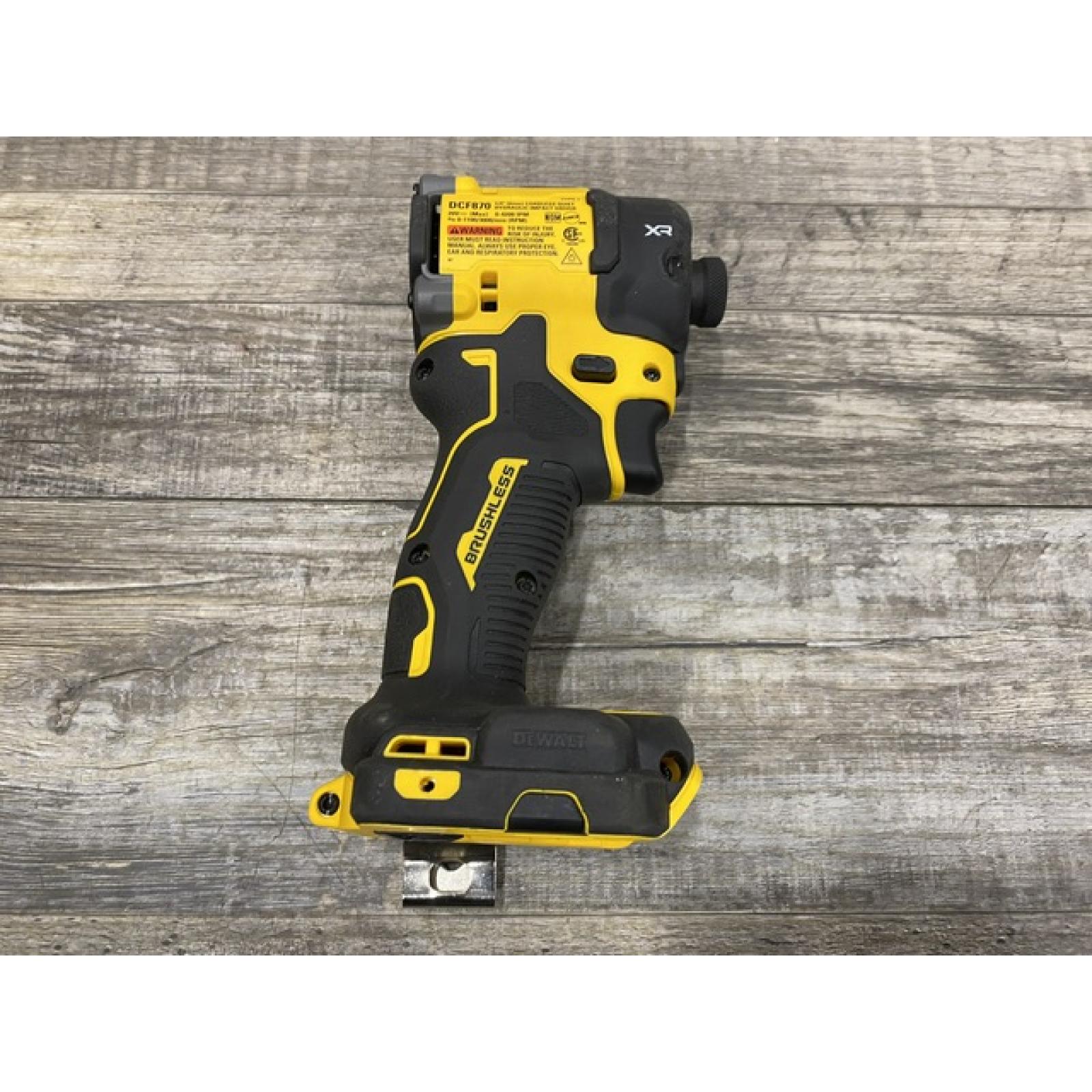 AS-IS DEWALT 20V XR Brushless Cordless 1/4 in. Quiet Hydraulic Impact Driver (Tool-Only)