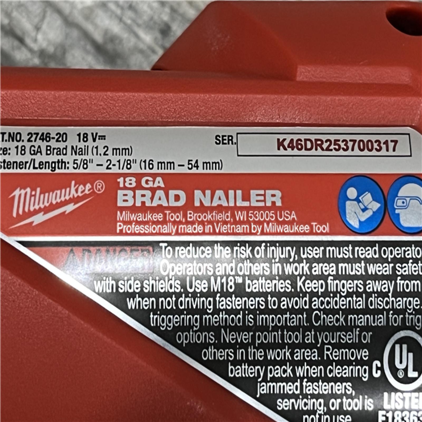 AS-IS Milwaukee FUEL GEN II 18-Volt 18-Gauge Lithium-Ion Brushless Cordless Brad Nailer Kit