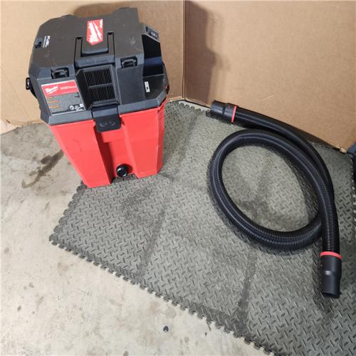 HOUSTON LOCATION - AS-IS Milwaukee M18 FUEL 12 Gal Cordless Wet/Dry Vacuum Kit (Battery & Charger) 4.25 HP