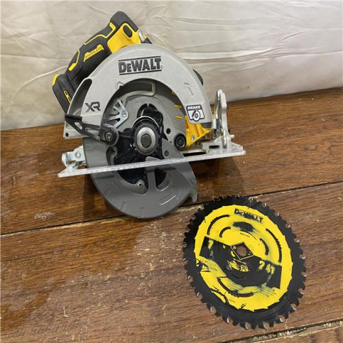 AS-IS DEWALT 20-Volt MAX 7-1/4 in. Cordless Circular Saw (Tool Only)