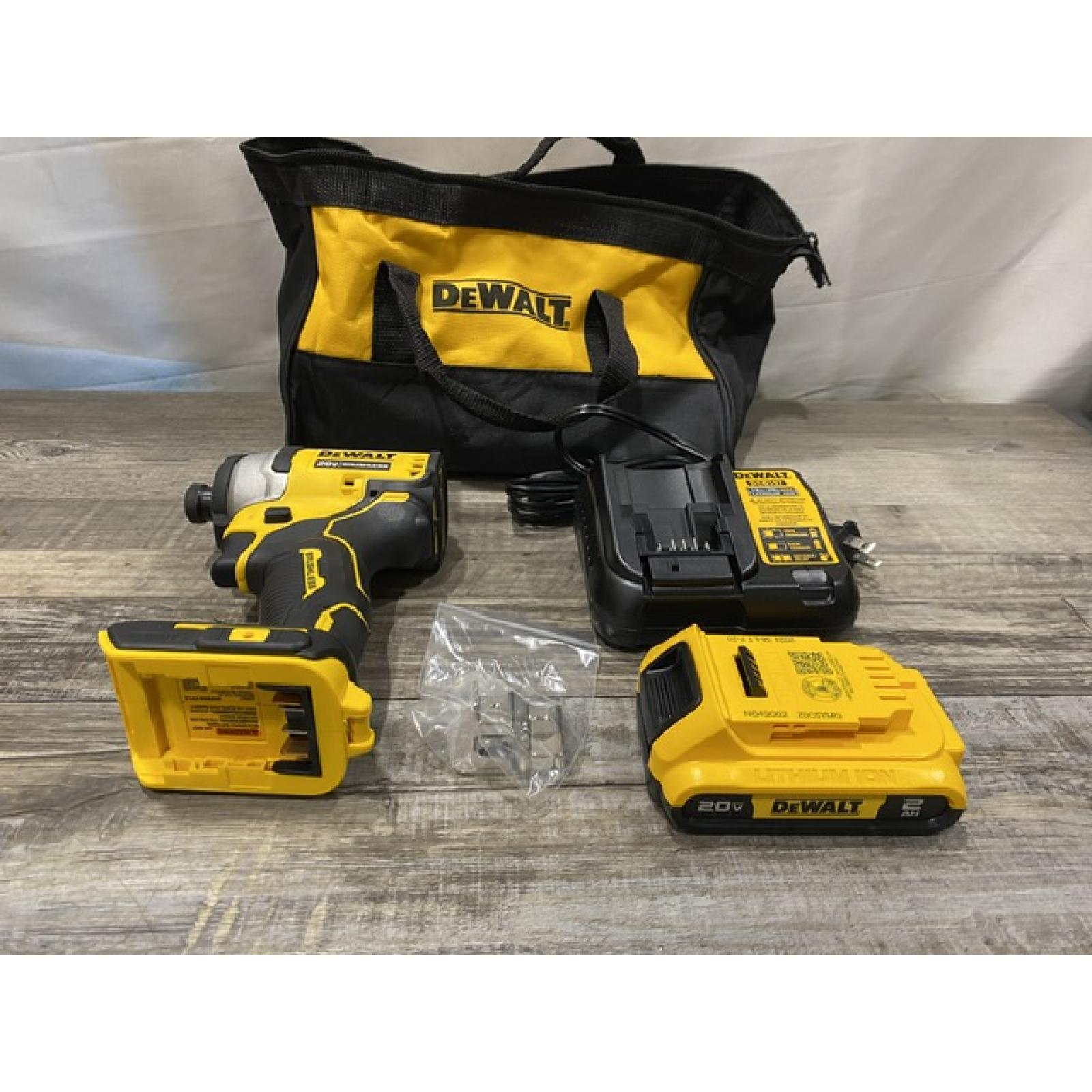 AS-IS DEWALT Atomic 20V Max Lithium-Ion Brushless Cordless Compact 1/4 in. Impact Driver Kit